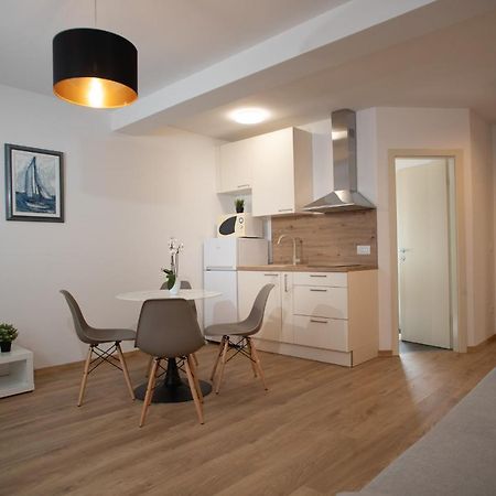 Apartments And Rooms Luan Rovinj Luaran gambar