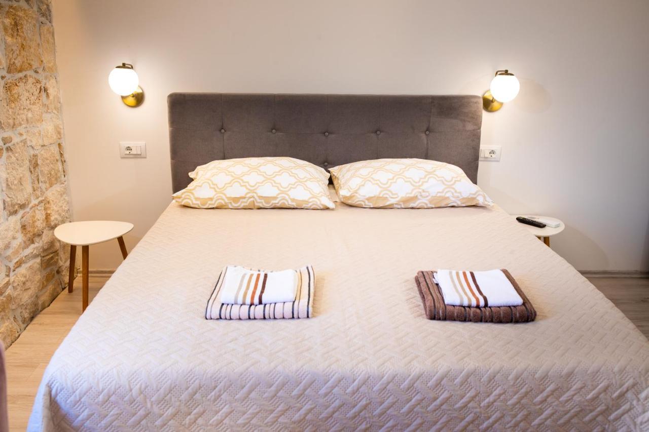 Apartments And Rooms Luan Rovinj Luaran gambar