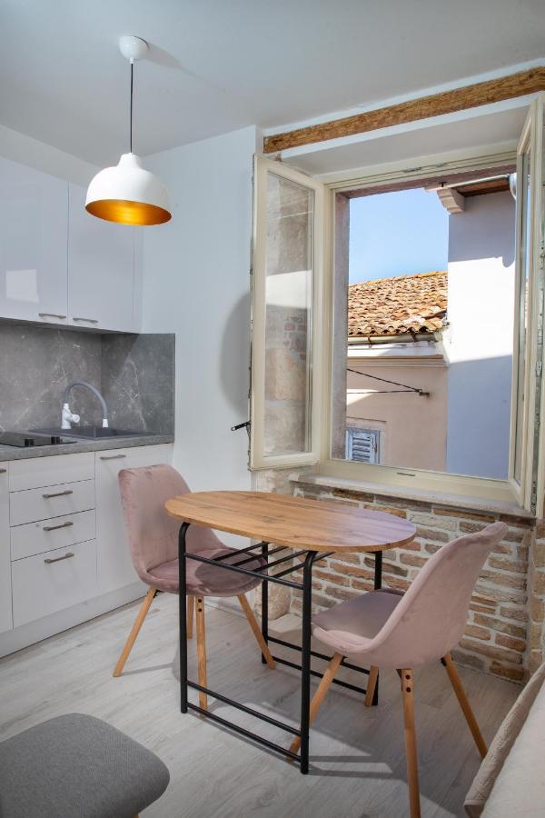 Apartments And Rooms Luan Rovinj Luaran gambar