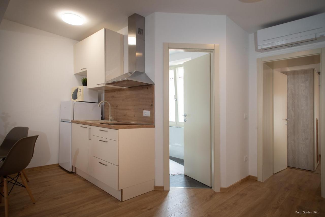 Apartments And Rooms Luan Rovinj Luaran gambar