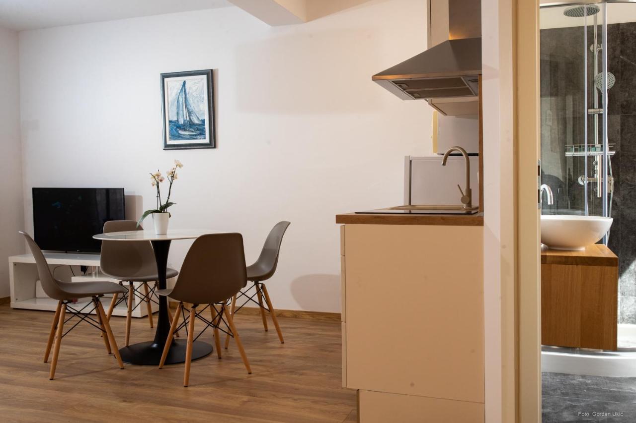 Apartments And Rooms Luan Rovinj Luaran gambar