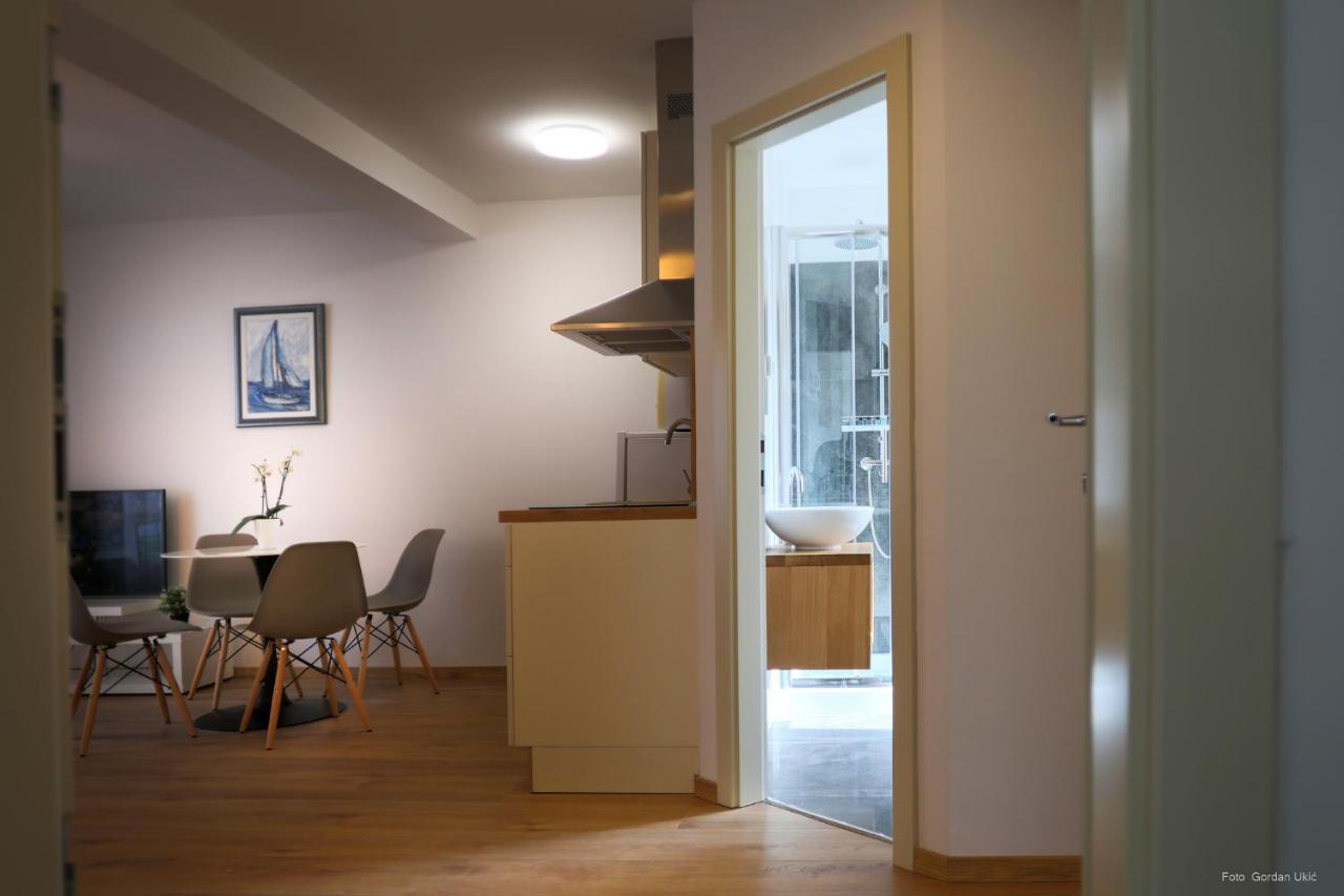 Apartments And Rooms Luan Rovinj Luaran gambar