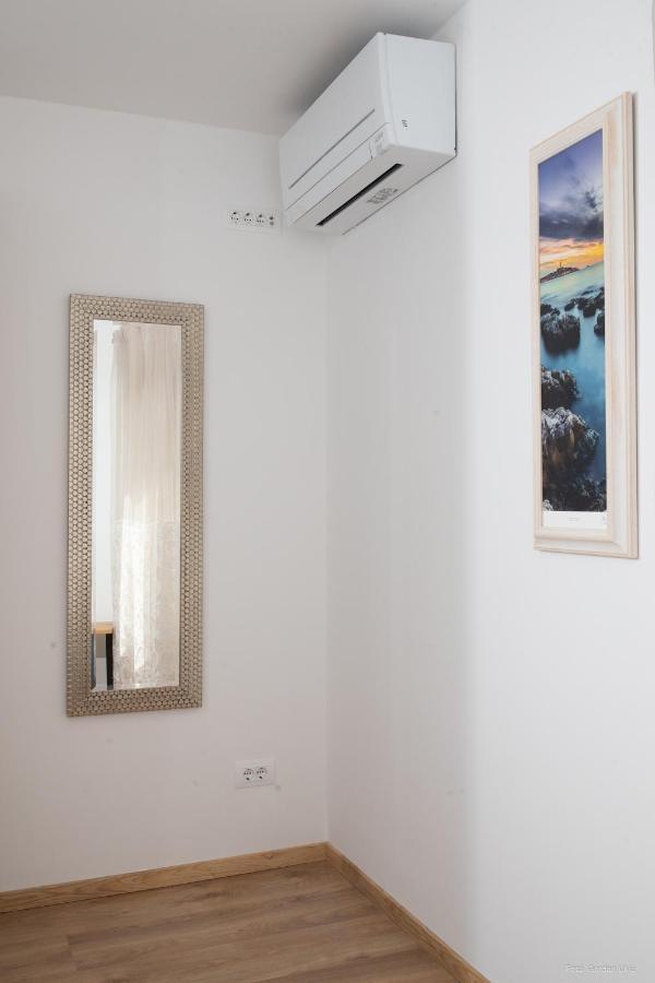 Apartments And Rooms Luan Rovinj Luaran gambar