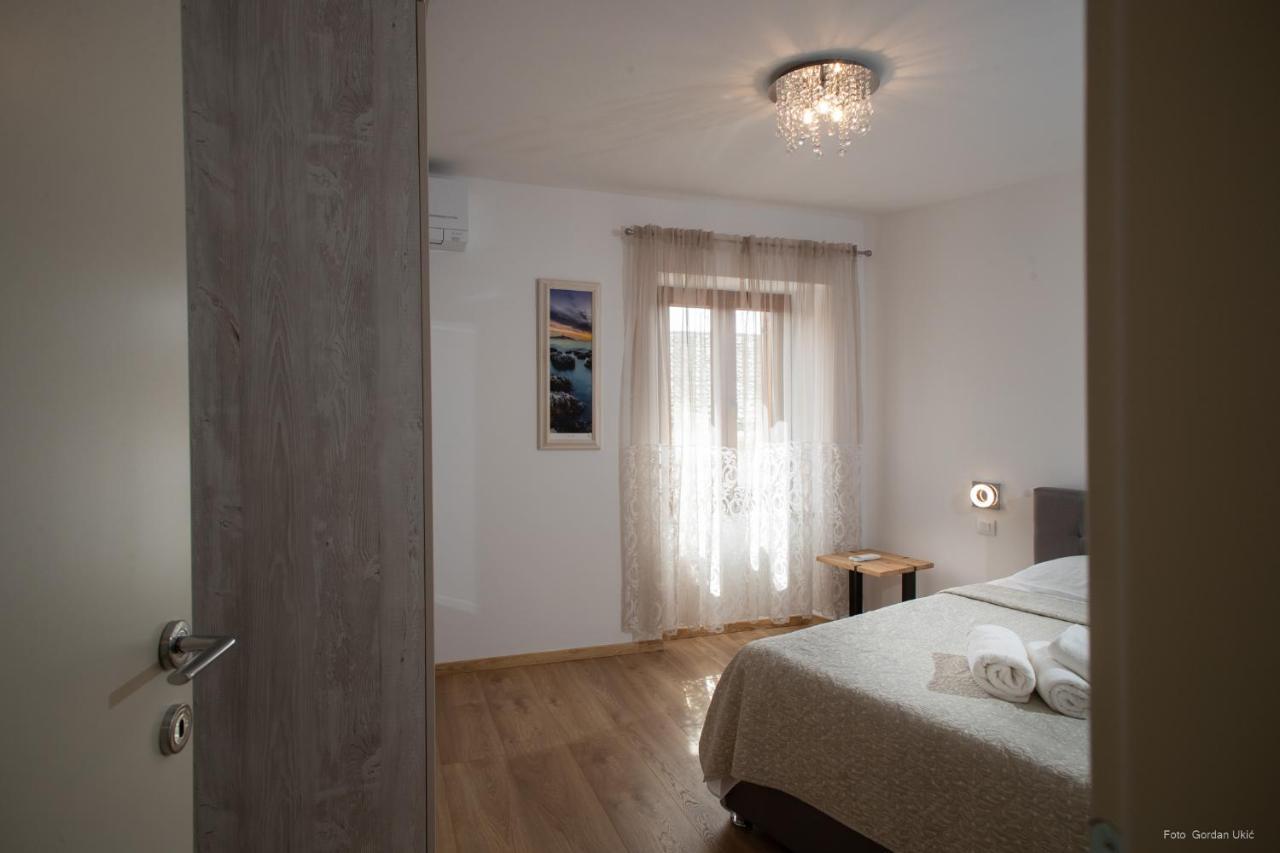Apartments And Rooms Luan Rovinj Luaran gambar