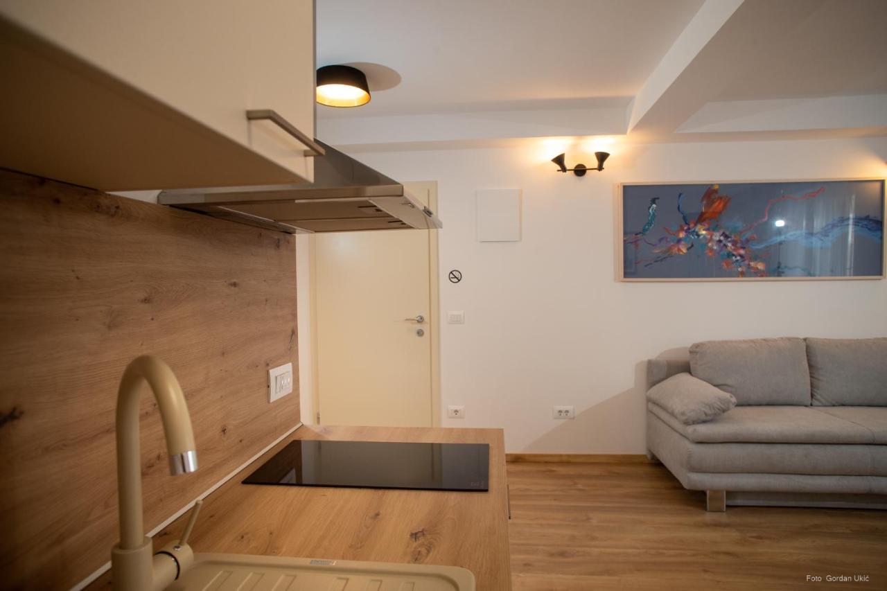 Apartments And Rooms Luan Rovinj Luaran gambar