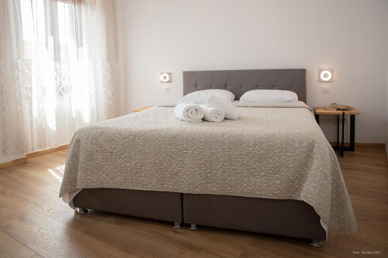 Apartments And Rooms Luan Rovinj Luaran gambar